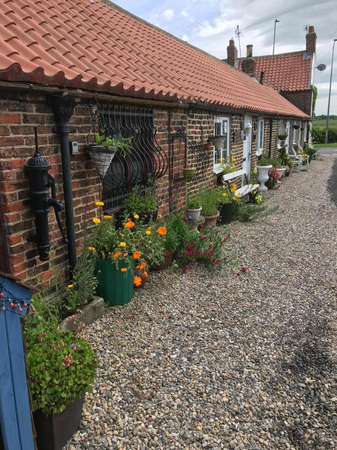 Yarm Cottages Haystack Double Bed En Suite Kirklevington ภายนอก รูปภาพ